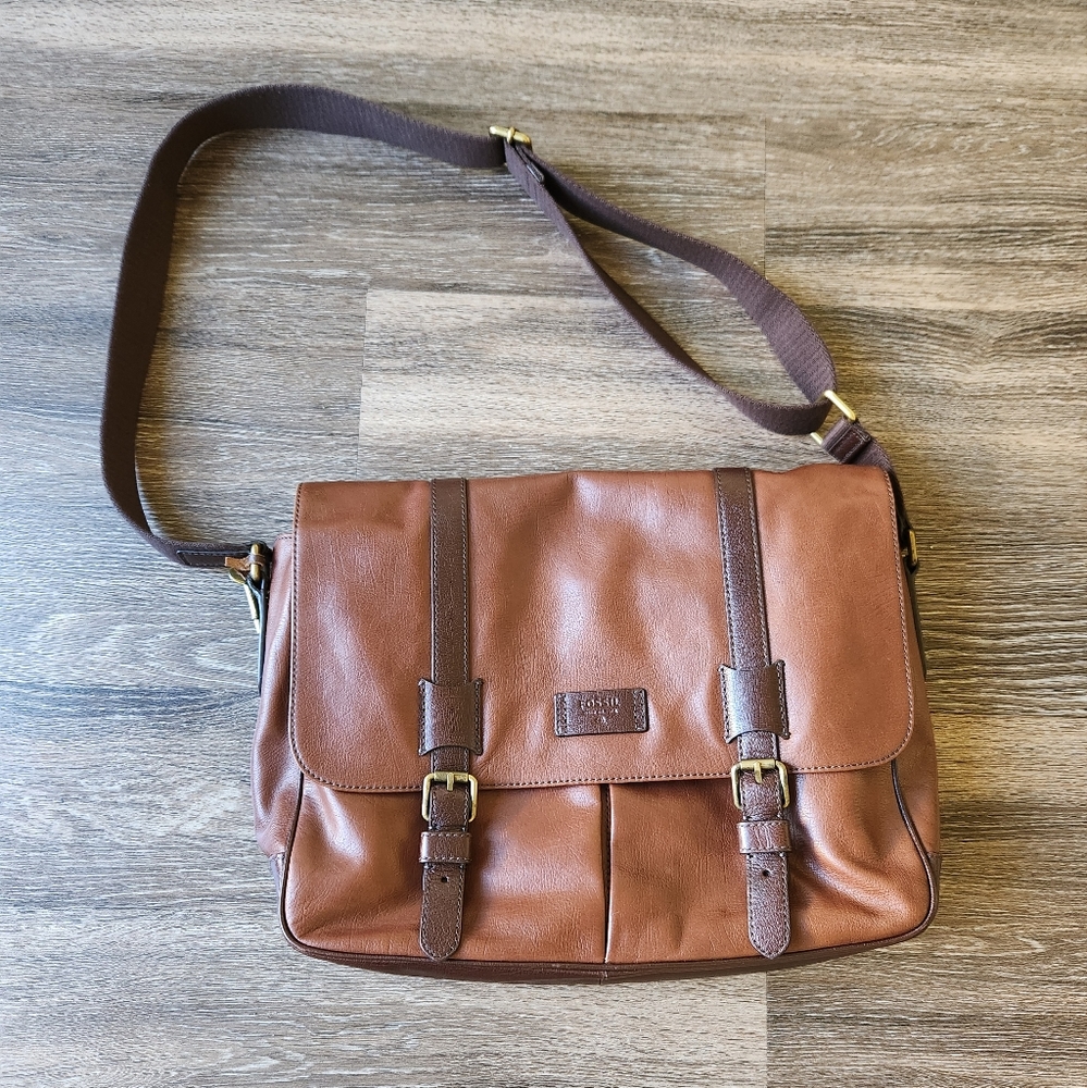 Fossil leather messenger bag